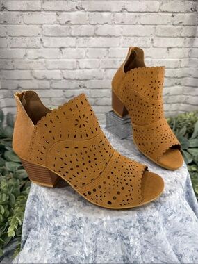 🤎 Brown Laser-Cut Open-Toe Chunk Heel Ankle Zip Booties - WMS 8M 🤎 NWOT